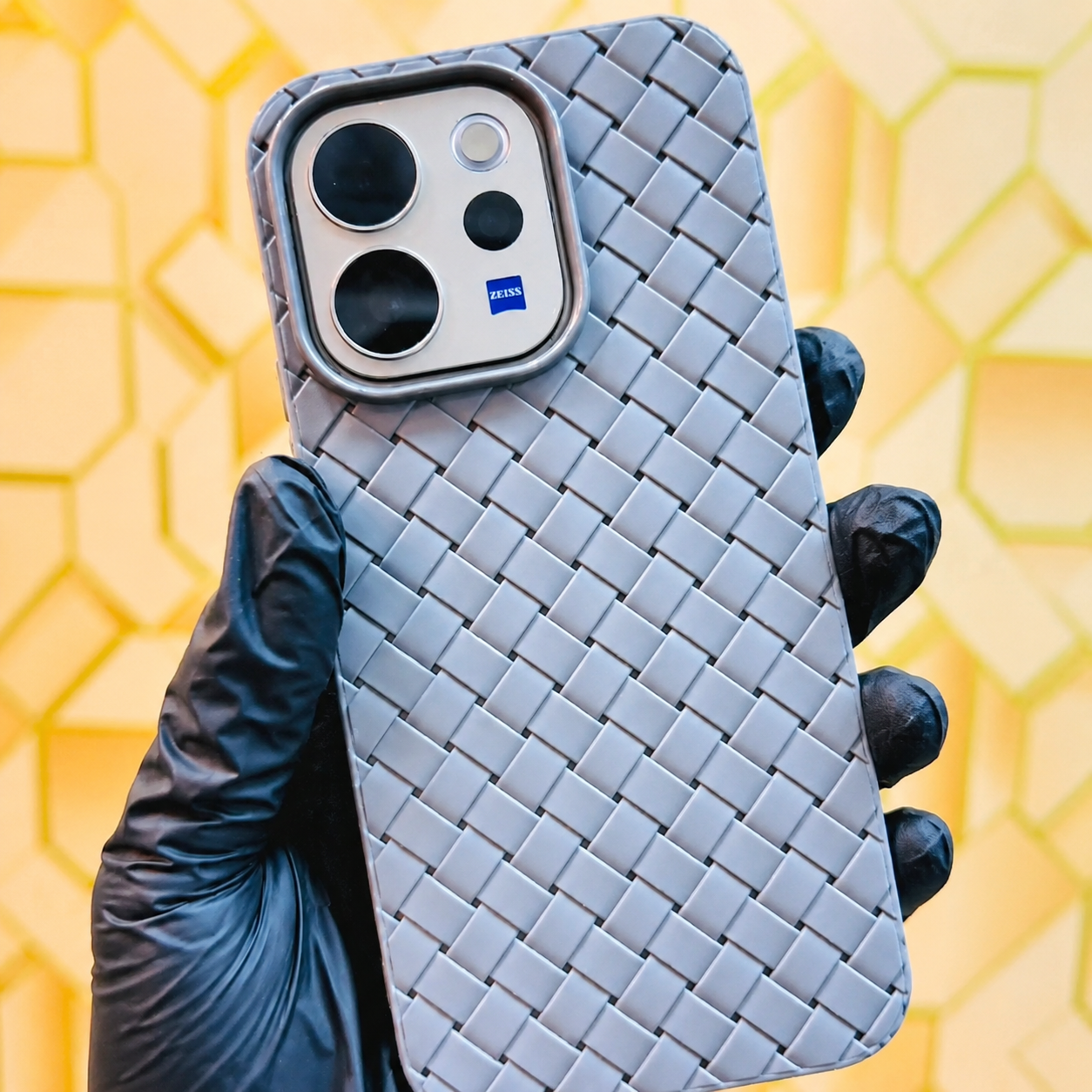 Vivo V70 5G Premium Luxury Weave Soft Silicone Matte Grid Case
